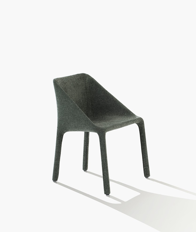 Poliform_sedie_MANTA_02F_amb_834x989px Poliform_sedie_MANTA_02F_amb_834x989px